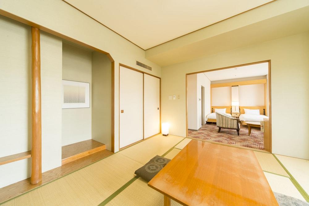 Hotel Century21 Hiroshima Exterior photo